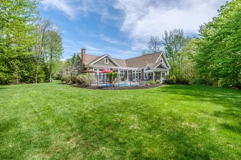 11 Silver Brook Circle Scarborough ME 04074