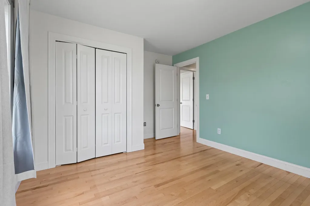 26 Stillwater Drive Westbrook ME 04092