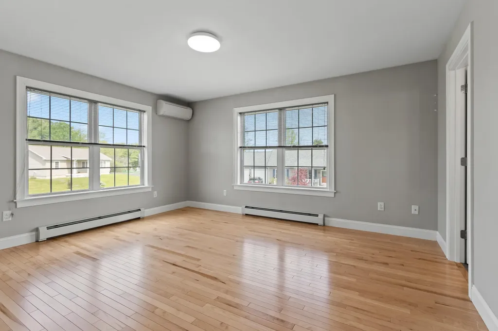26 Stillwater Drive Westbrook ME 04092