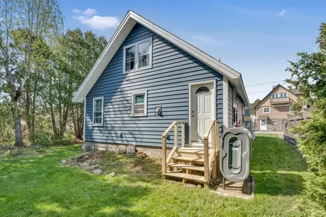 5 Laurel Lane York ME 03909