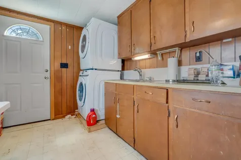 5 Laurel Lane York ME 03909