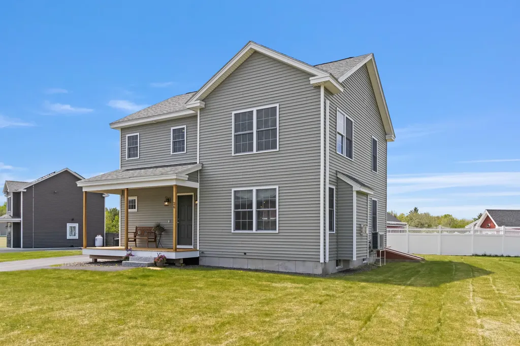 26 Stillwater Drive Westbrook ME 04092