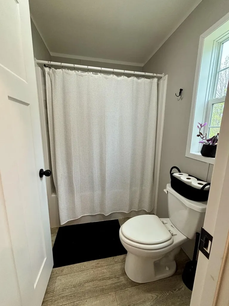 318 Old Belfast Road Frankfort ME 04438