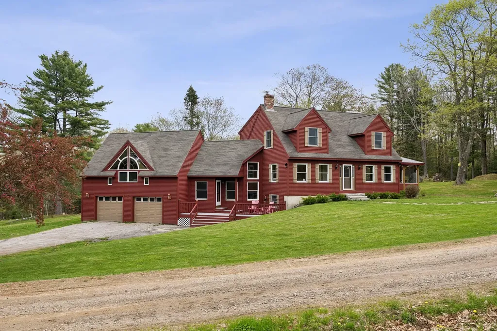 24 Autumn Lane Freeport ME 04032