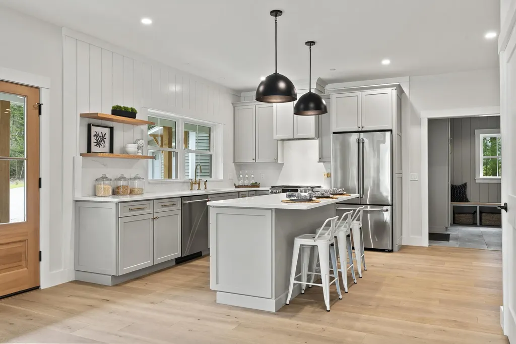 15 Lupine Lane Harpswell ME 04079