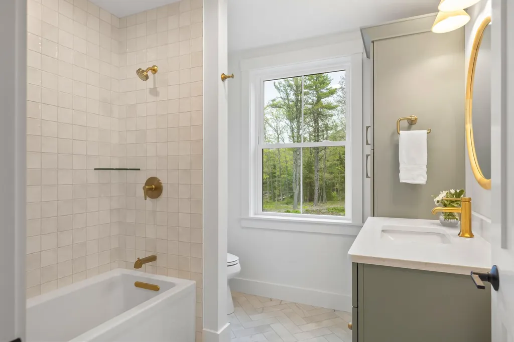 15 Lupine Lane Harpswell ME 04079