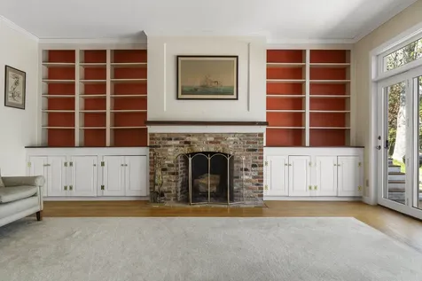31 Woodward Farm Road Bristol ME 04539
