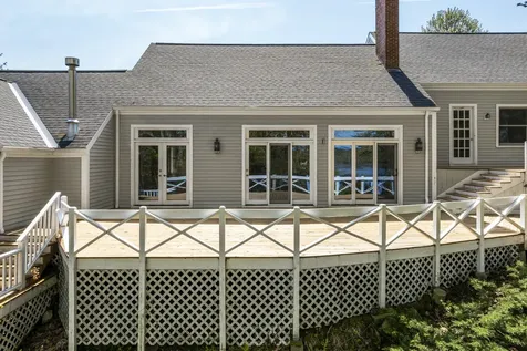 31 Woodward Farm Road Bristol ME 04539