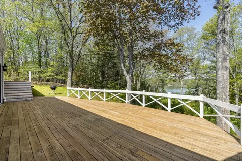31 Woodward Farm Road Bristol ME 04539