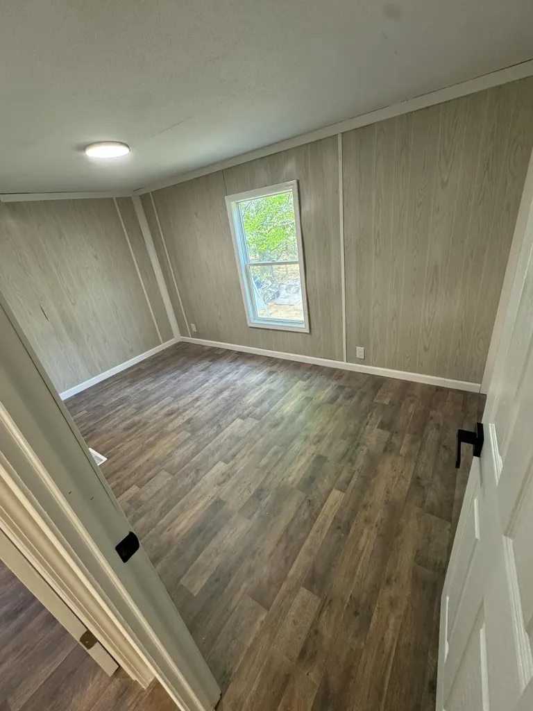 232 Berry Road Wayne ME 04284