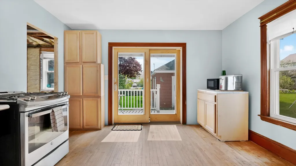 13 Gerry Avenue South Portland ME 04106