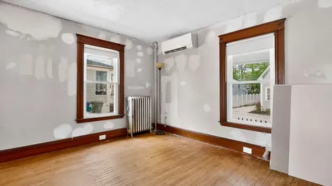 13 Gerry Avenue South Portland ME 04106