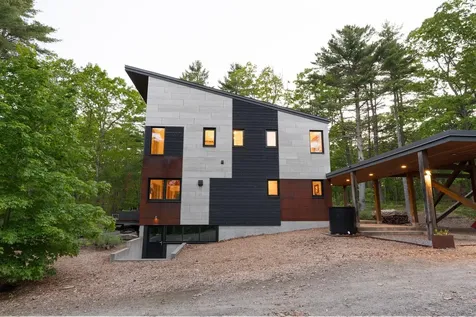 174 Blackstrap Road Falmouth ME 04105