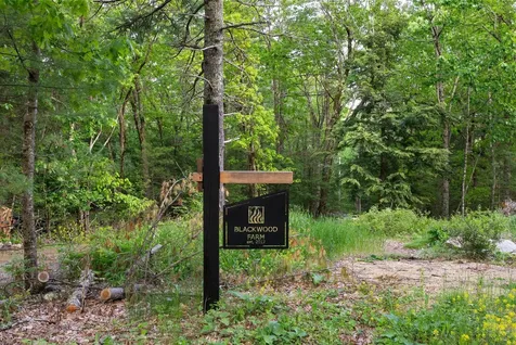 174 Blackstrap Road Falmouth ME 04105