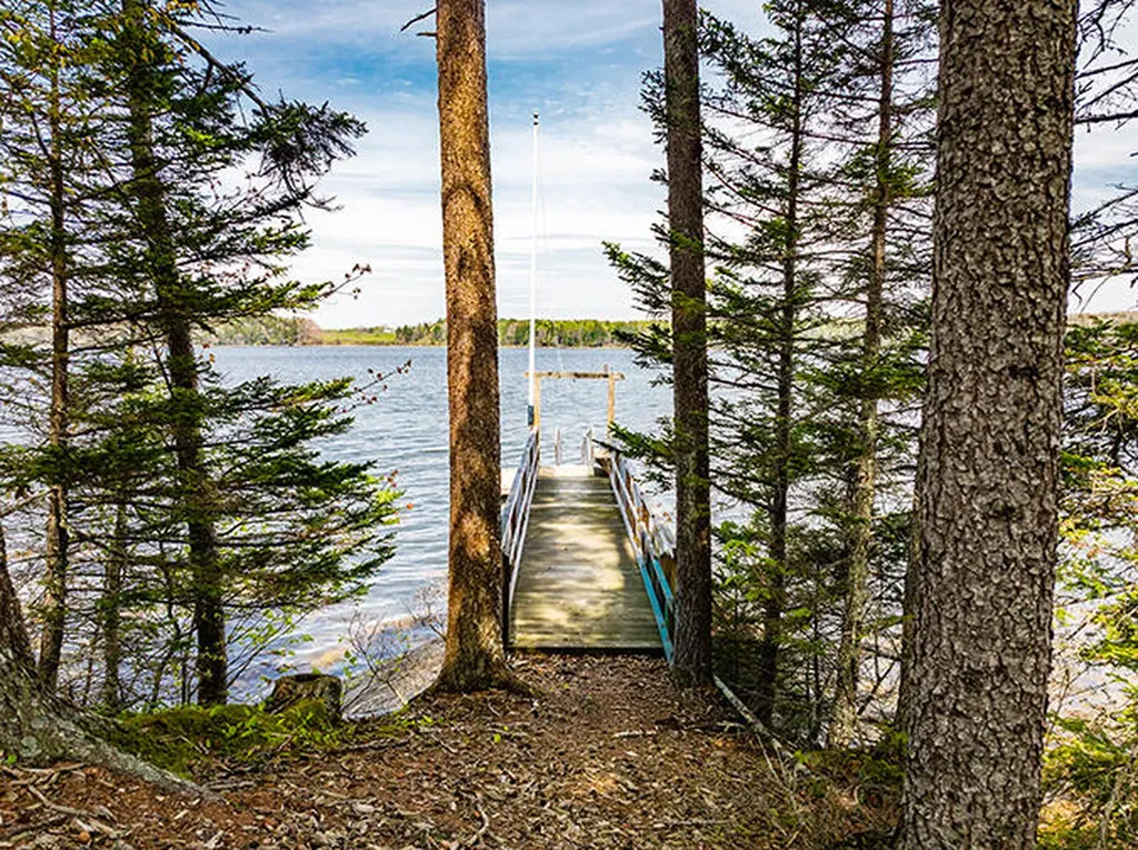 127 Treasure Point Road Saint George ME 04860