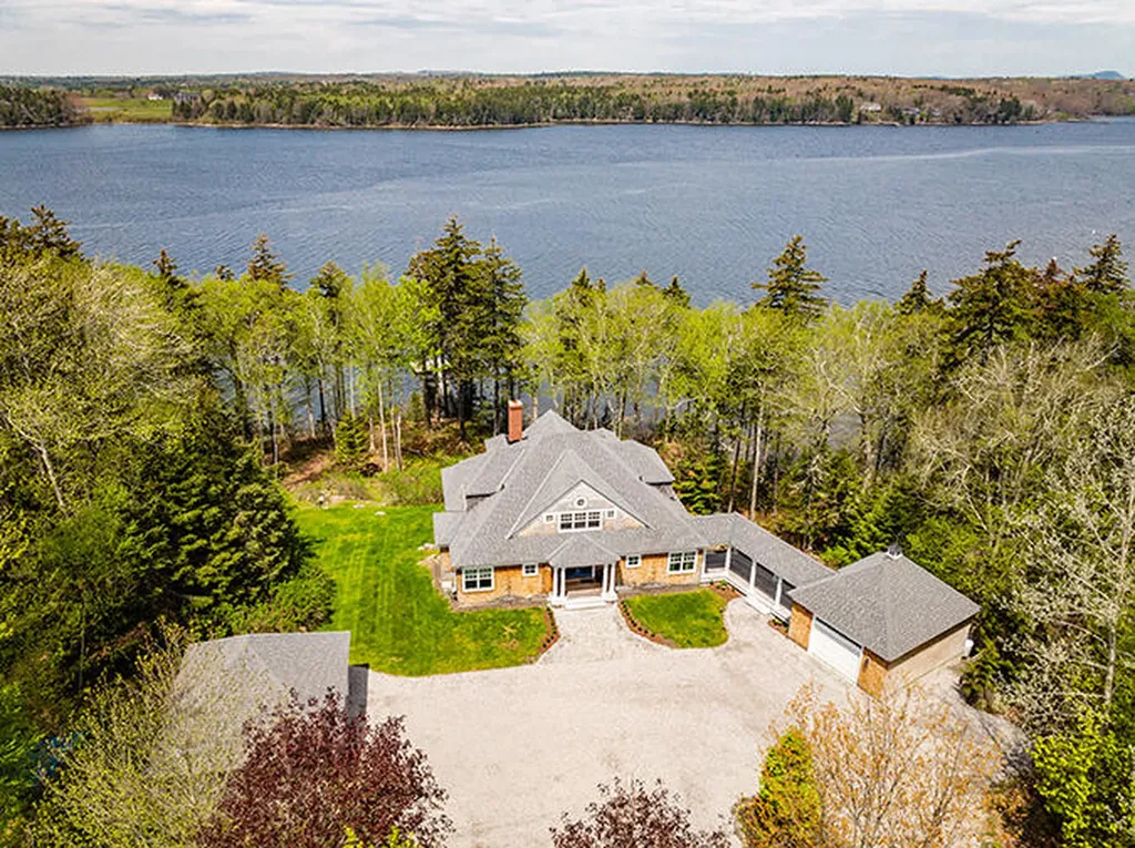 127 Treasure Point Road Saint George ME 04860