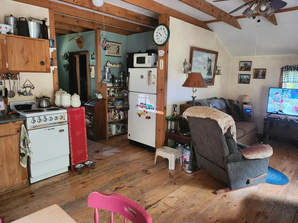 431 Huff Hill Road Hartland ME 04943