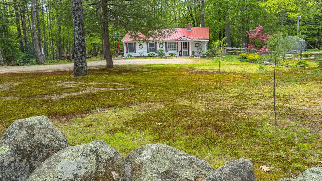 32 Middle Ridge Road Bridgton ME 04009