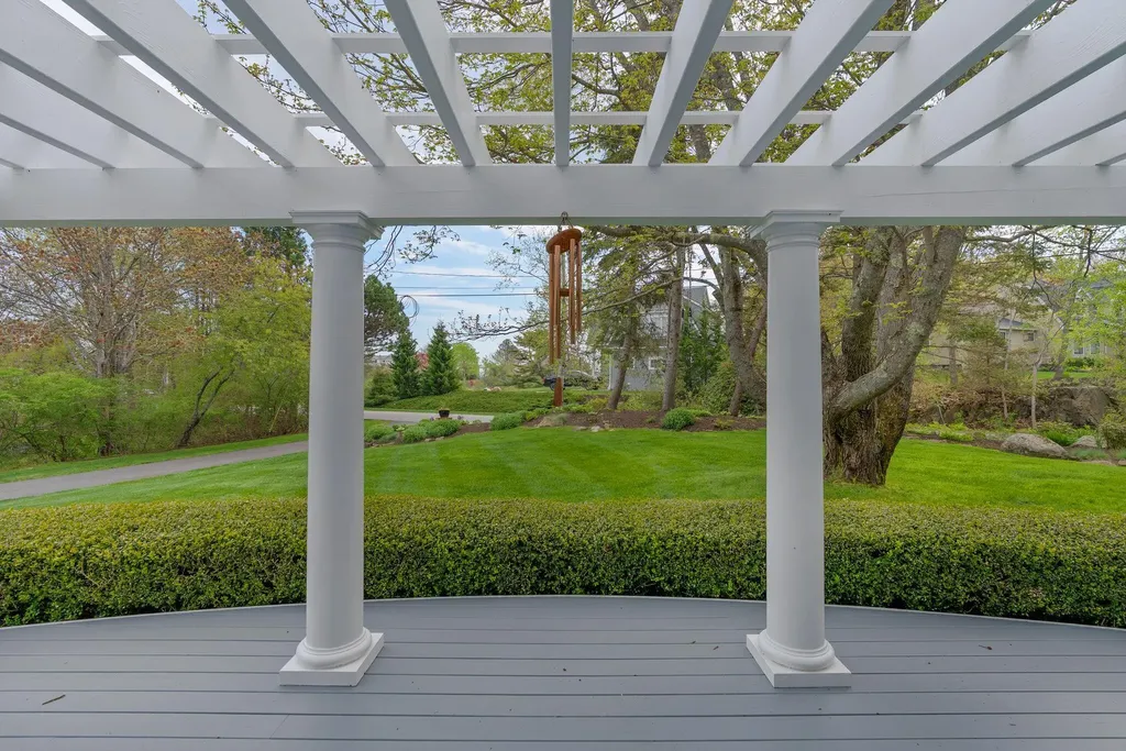 21 Windemere Place Kennebunkport ME 04046