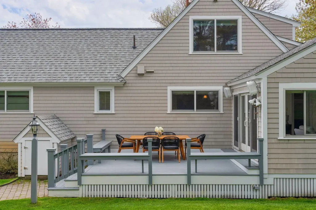 21 Windemere Place Kennebunkport ME 04046
