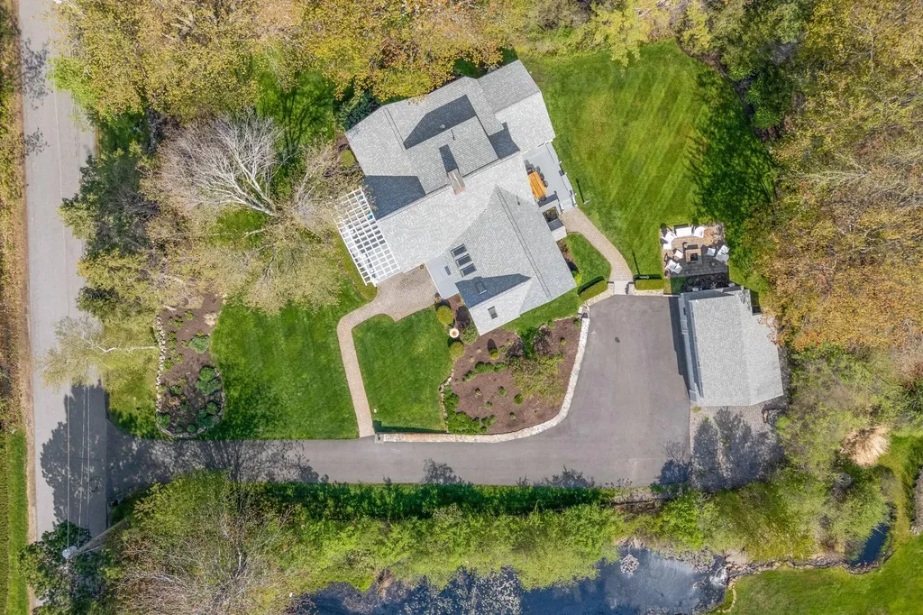 21 Windemere Place Kennebunkport ME 04046