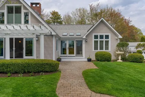 21 Windemere Place Kennebunkport ME 04046