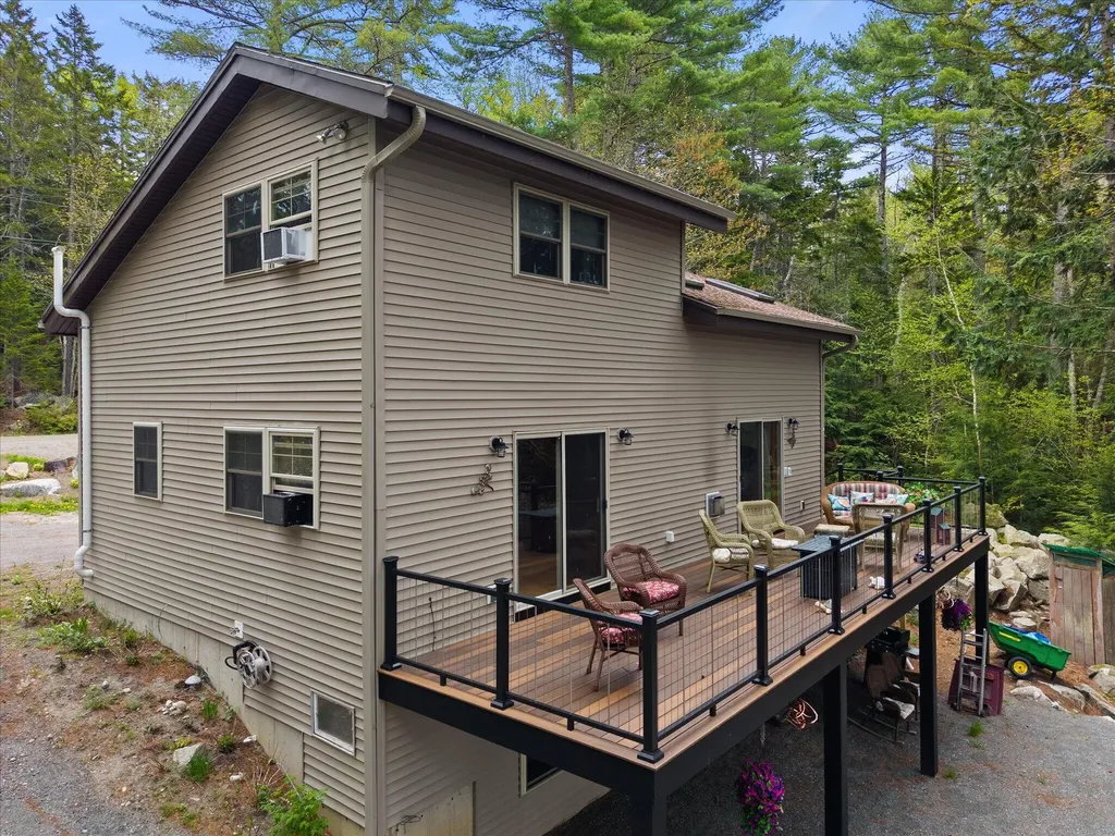 269 Phillips Way Ellsworth ME 04605