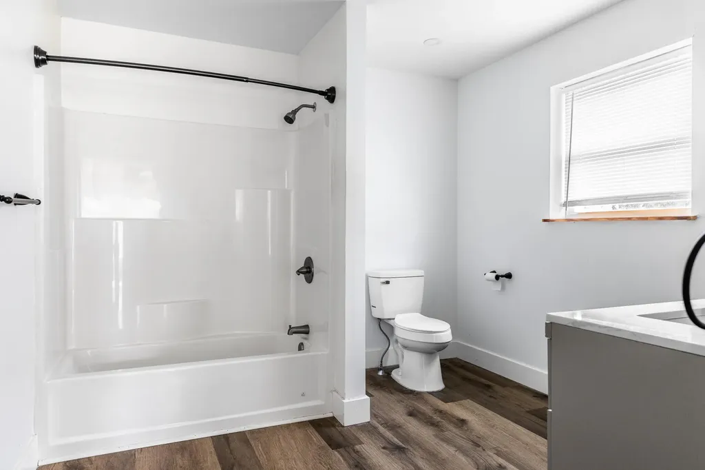 631 Essex Street Bangor ME 04401