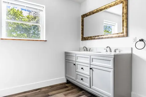 631 Essex Street Bangor ME 04401