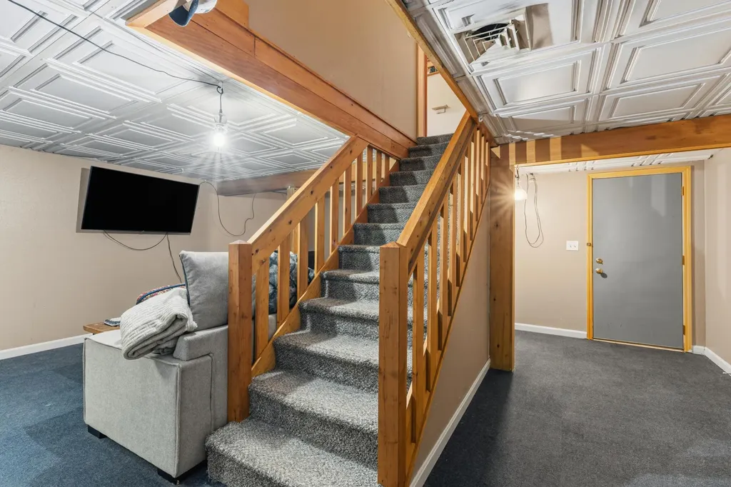 15 Lovewell Pond Road Fryeburg ME 04037