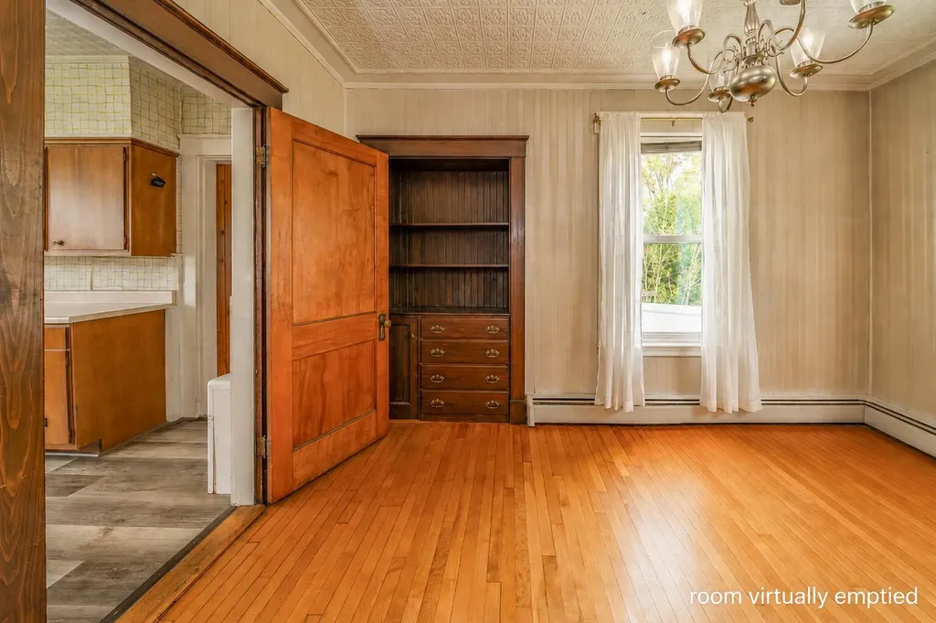 744 Hammond Street Bangor ME 04401