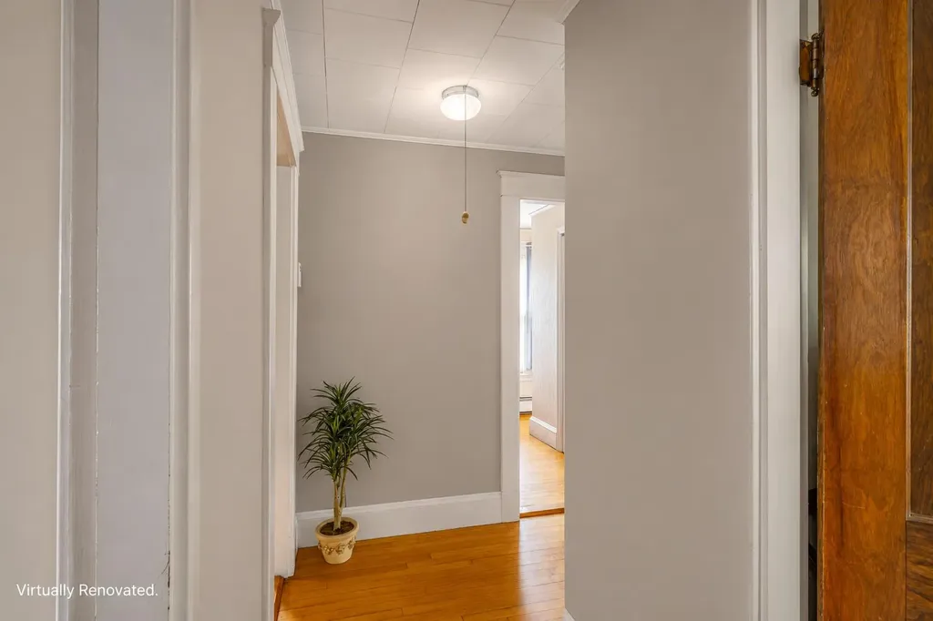 744 Hammond Street Bangor ME 04401