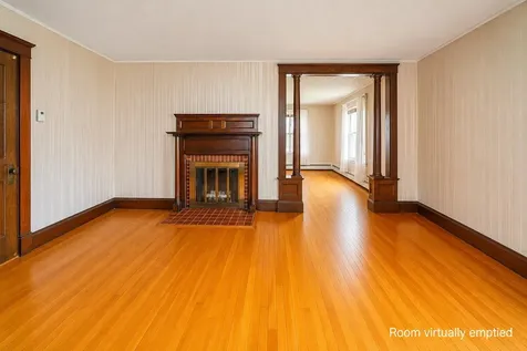 744 Hammond Street Bangor ME 04401