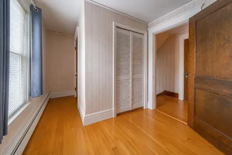 744 Hammond Street Bangor ME 04401