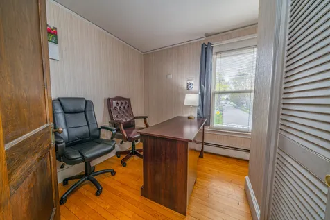 744 Hammond Street Bangor ME 04401
