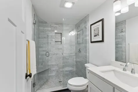 77 O'neil Street South Portland ME 04106