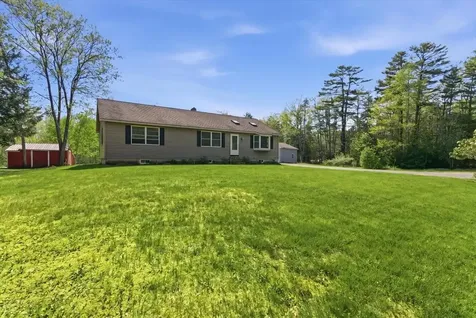 41 Murder Road Topsham ME 04086