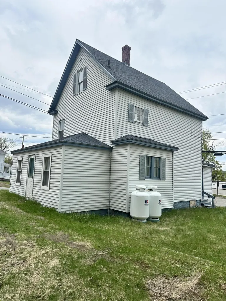 108 Katahdin Avenue Millinocket ME 04462