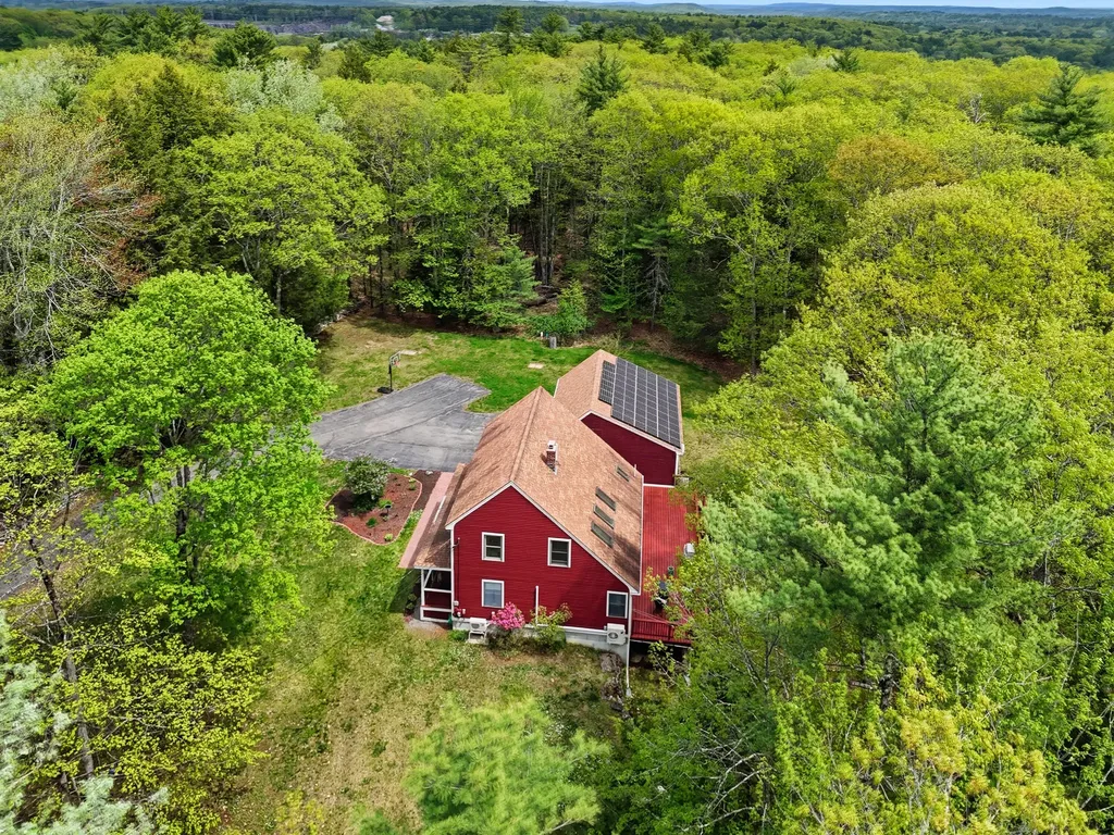 558 River Road Brunswick ME 04011