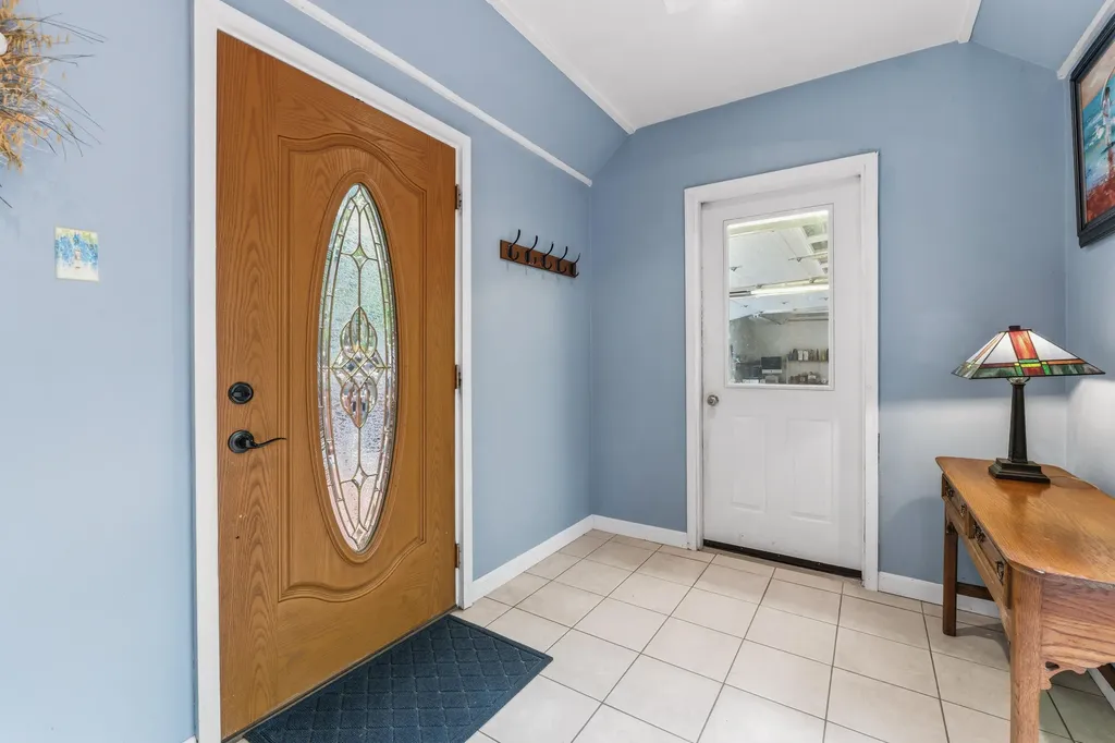 558 River Road Brunswick ME 04011
