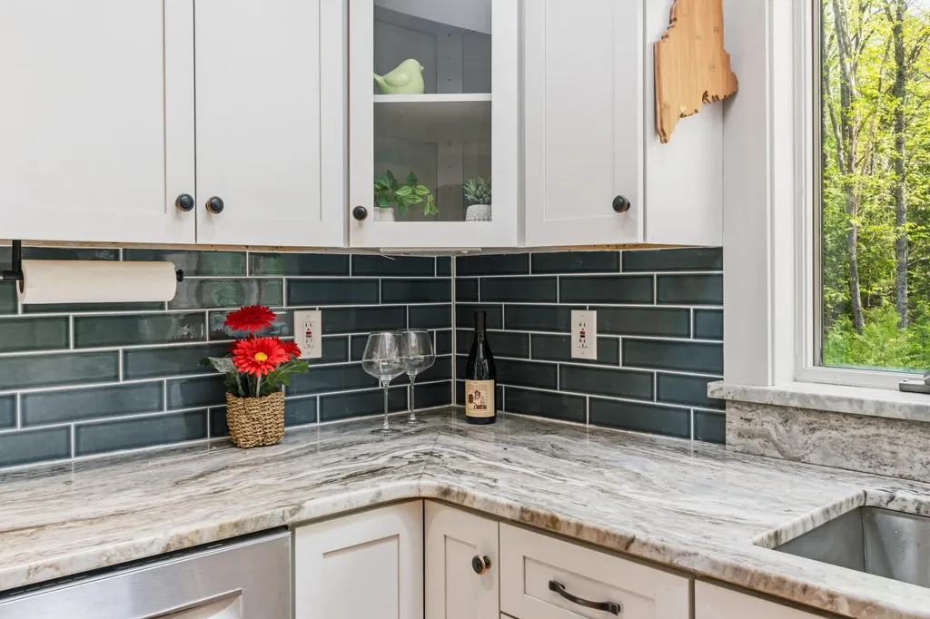 558 River Road Brunswick ME 04011