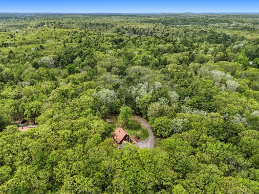 558 River Road Brunswick ME 04011