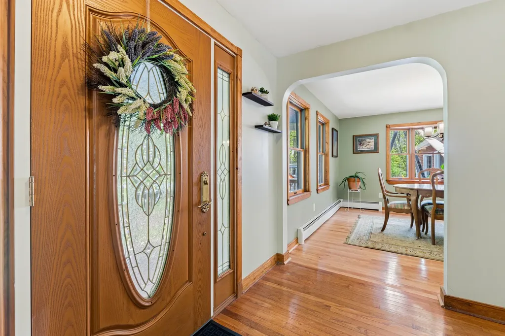 558 River Road Brunswick ME 04011