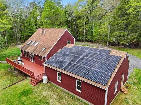 558 River Road Brunswick ME 04011