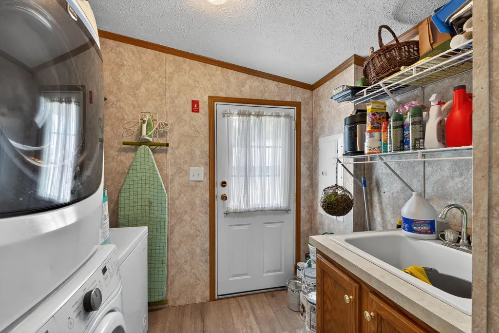 5,10,11 Country Lane Kingfield ME 04947