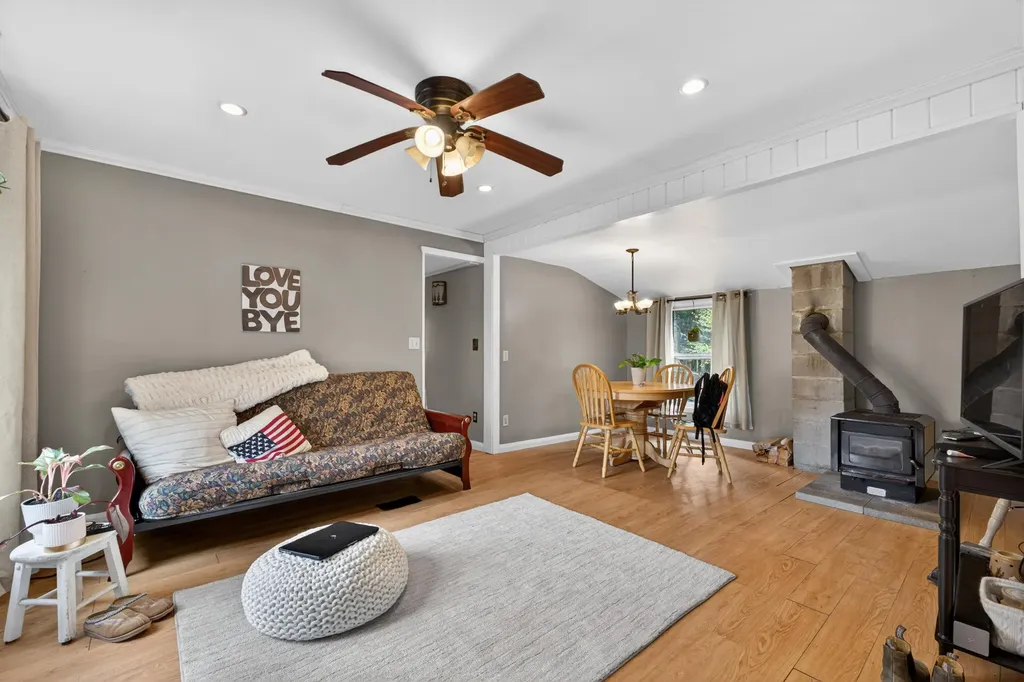 5,10,11 Country Lane Kingfield ME 04947