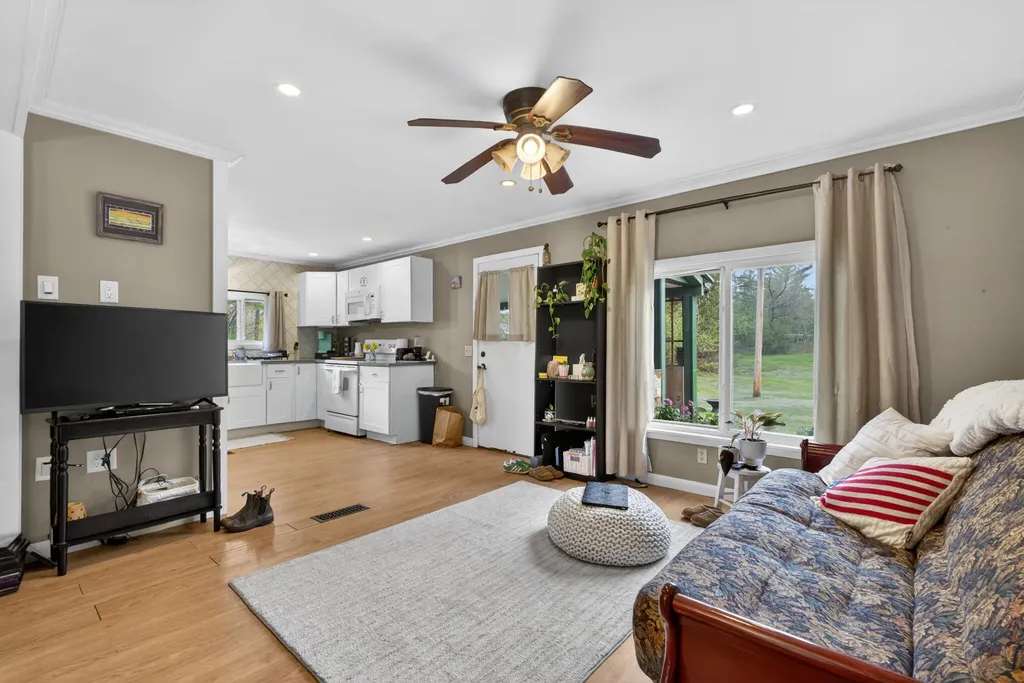 5,10,11 Country Lane Kingfield ME 04947