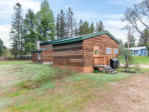 5,10,11 Country Lane Kingfield ME 04947
