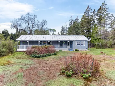 5,10,11 Country Lane Kingfield ME 04947