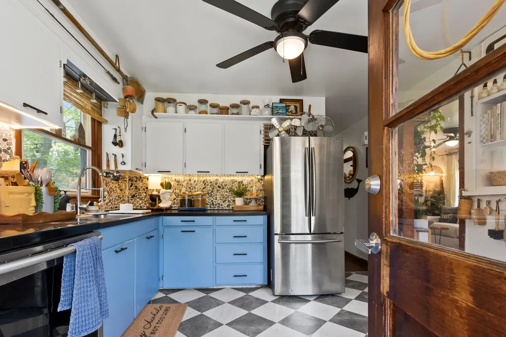 37 Thompson Street Brunswick ME 04011